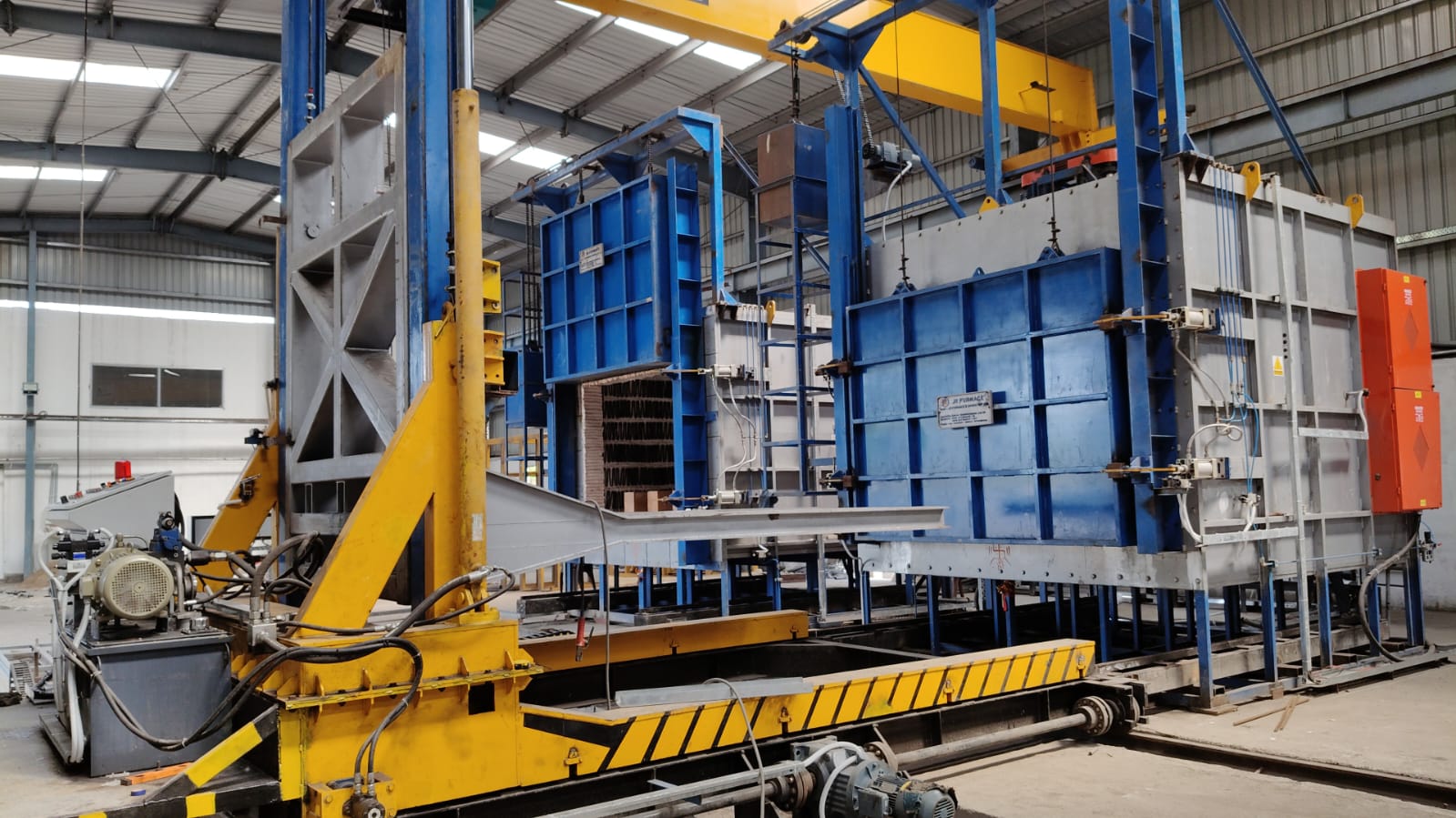 Grooved-Type Hardening & Tempering Furnace